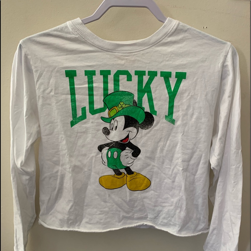Cropped long sleeve T-shirt